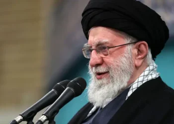 Ataques dos Estados Unidos e Israel contra o Irã provocam centenas de vítimas e reação internacional