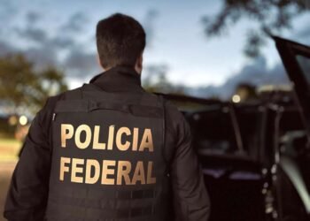 Polícia Federal realiza operação para apurar possível vazamento de dados de ministros do STF
