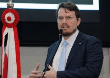 SALTO DE DIRCEU TEN CATEN: Da liderança em Marabá