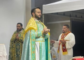 Padre Caio Queiroz preside Santa Missa marcada por fé, reflexão e emoção em Canaã dos Carajás
