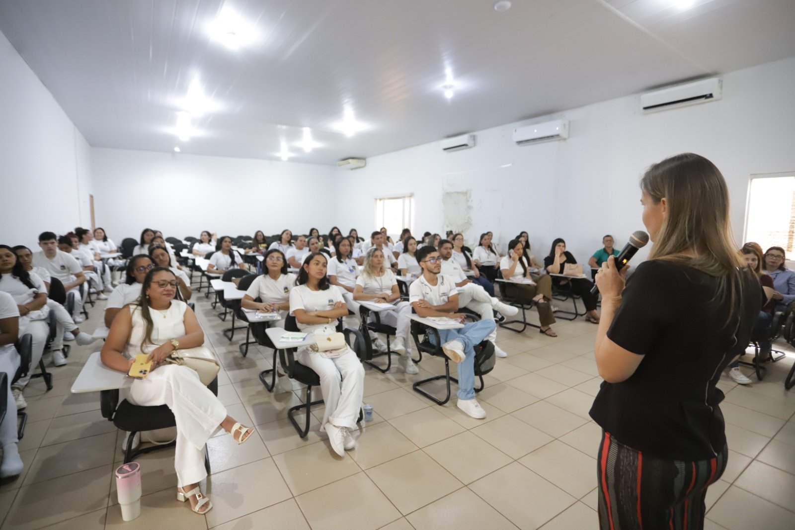 Prefeitura de Canaã realiza integração para acolher residentes e estagiários da área da saúde