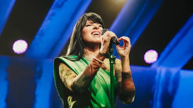 Fernanda Brum se apresenta em Parauapebas