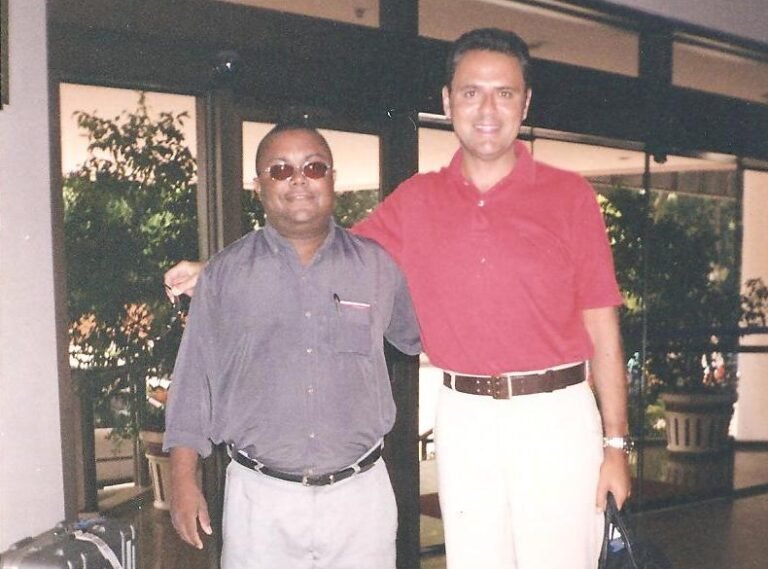 A Voz que Embala o Brasil: