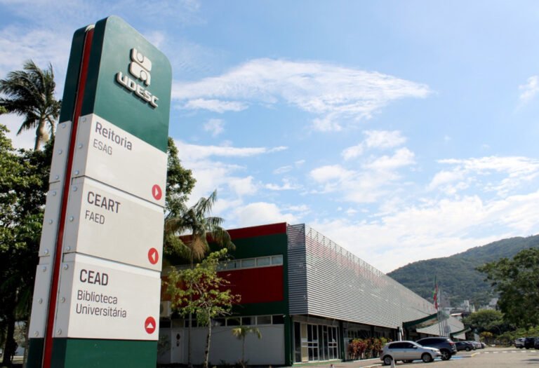 AnaReis Notícias, Rádio Poderosa FM 95.9 e RedeTV Karajás entrevistam a presidente do CREA-PA na segunda-feira (02)