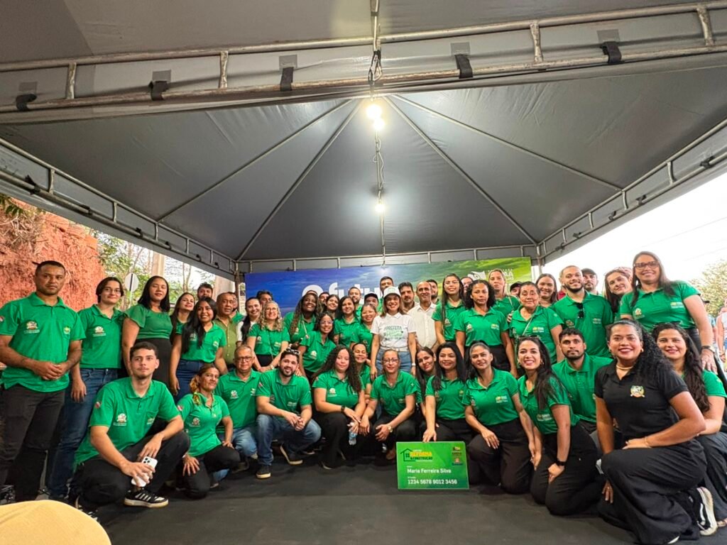 Prefeita anuncia aumento no valor dos cartões habitacionais e novos investimentos no Vale do Canaã