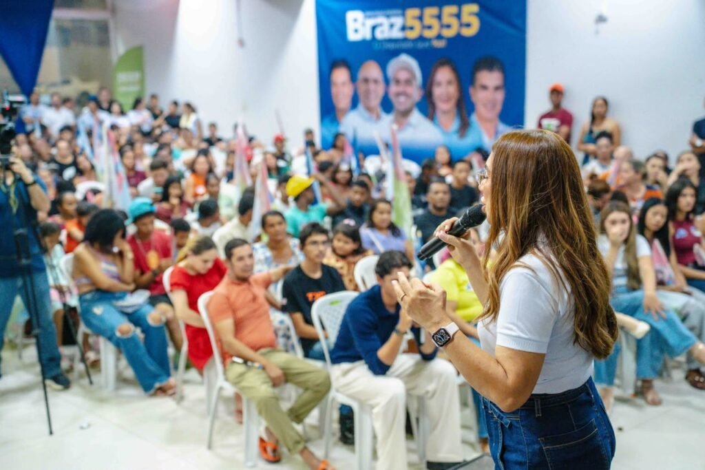 "Moramos em cidades de grande força econômica. Mas precisamos agora de força política", diz Josemira em evento