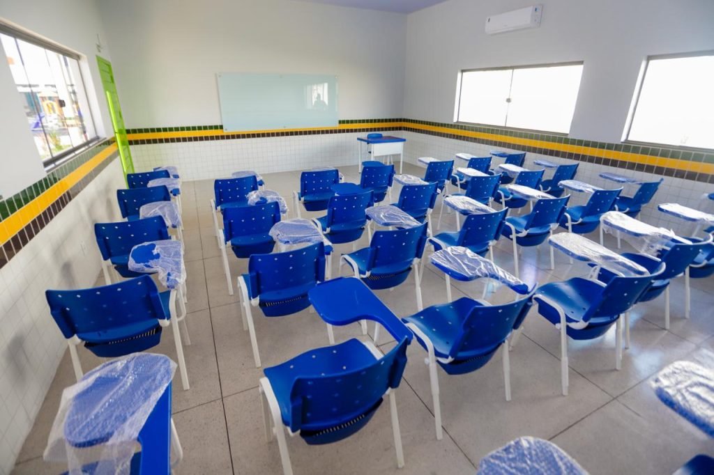 Canaã dos Carajás celebra 32 anos com inauguração de escola e praça