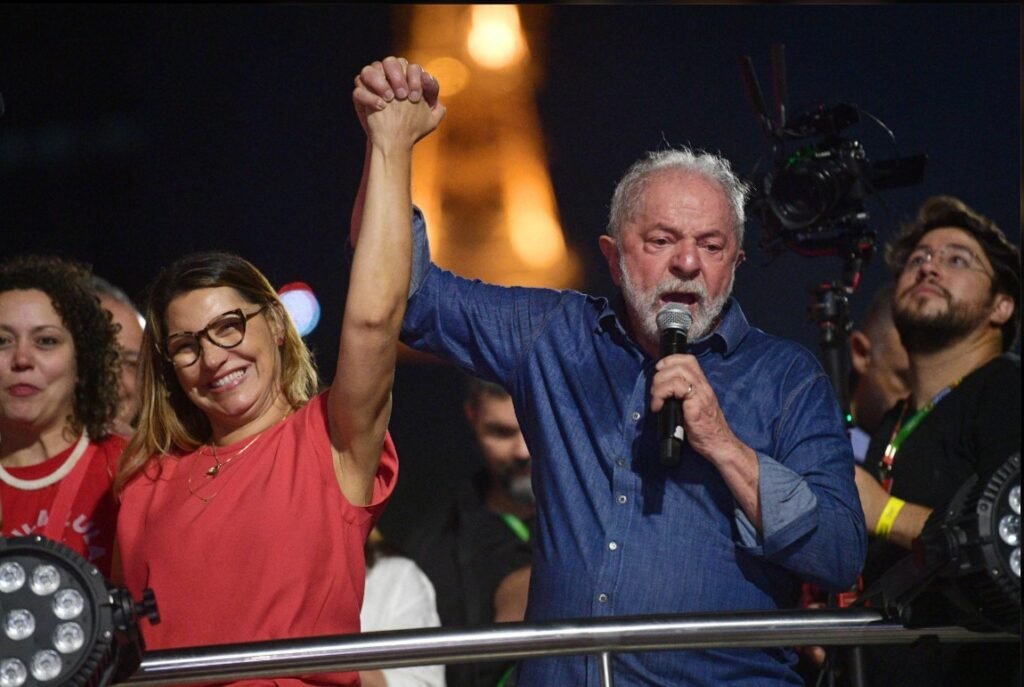 Lula vence eleição de 2026, conquista quarto mandato e será o presidente mais velho da história do Brasil
